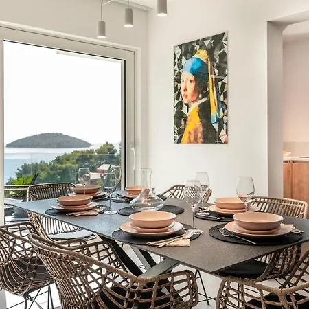 Awesome In With Outdoor Swimming Pool, Wifi And 3 Bedrooms Vela Luka
